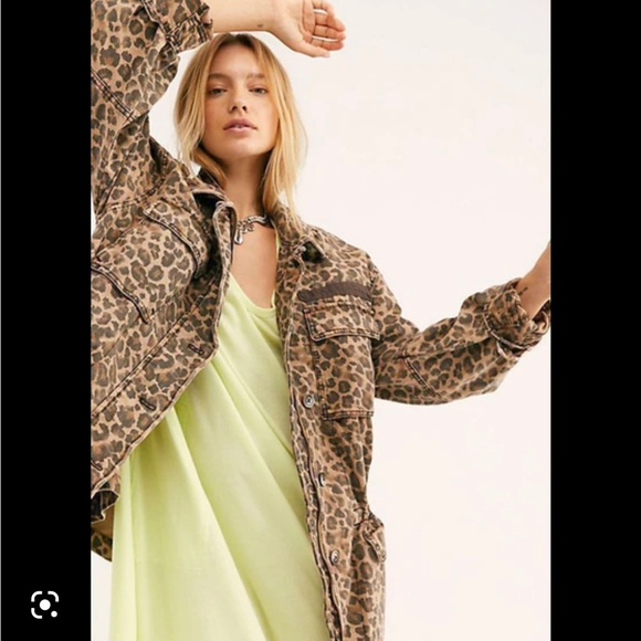 Free People Jackets & Blazers - Excellent used condition animal print jacket Smoke free Worn  a handful of times
